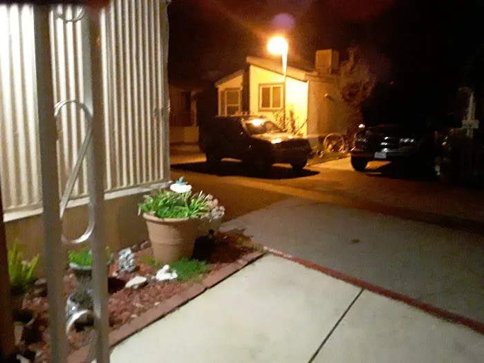 Sunset Villa Mobile Home Park Picture 4