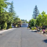Edgewood Mobile Home Village ico