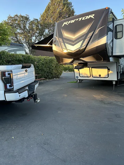 Auburn Gold Country RV Park Picture 10