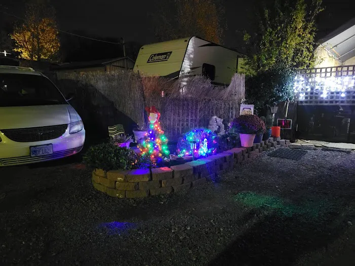 Flanigan Mobile Home Park Picture 1