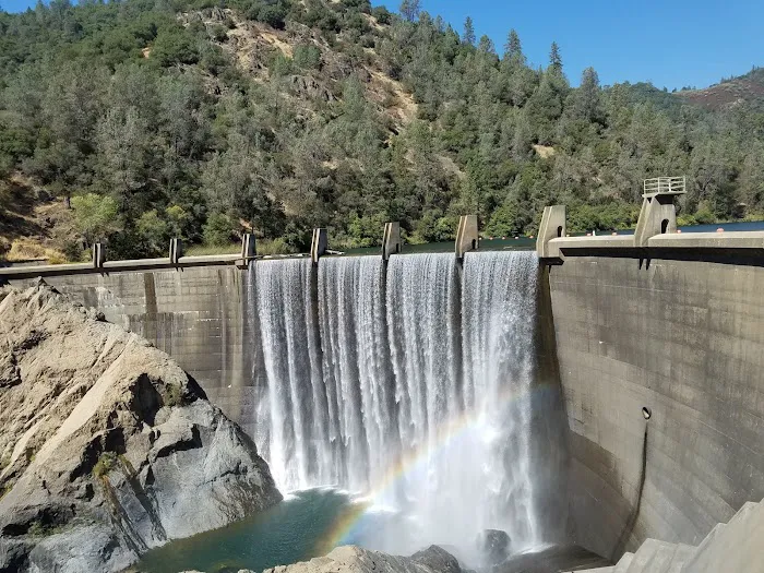 Glenoaks Mobile Home Park Picture 3