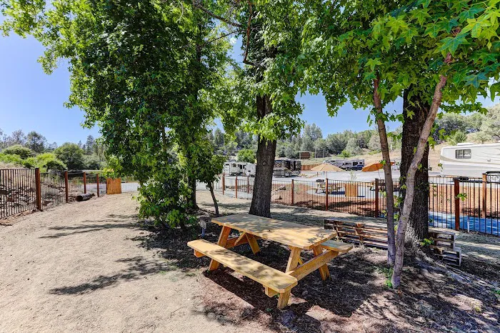 Auburn RV Resort Picture 10