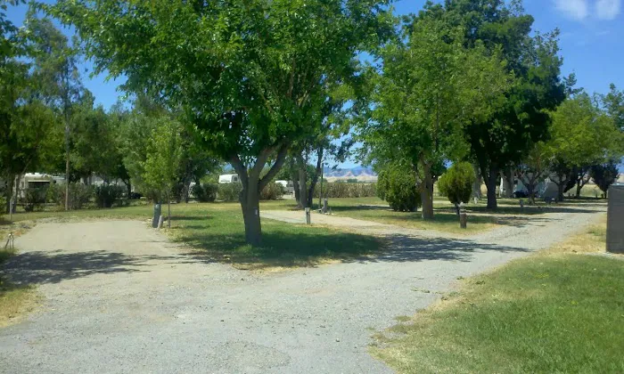 Willows Mobile Home & RV Park Picture 10