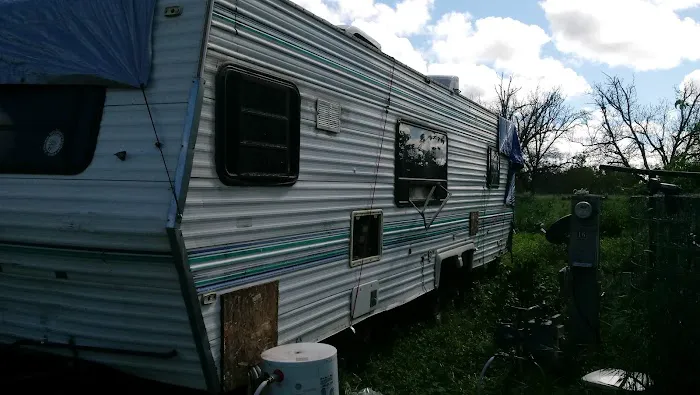 Garden Trailer Park Picture 2