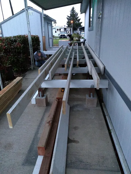 Villa Seville Mobile Home Park Picture 9