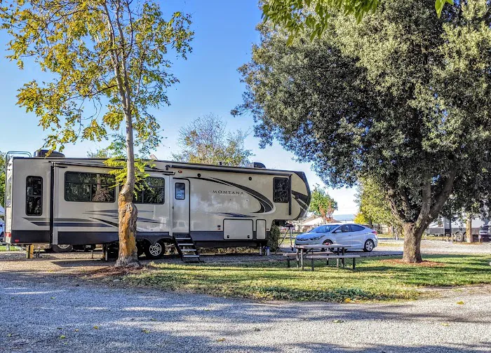 The Parkway RV Resort & Campground Picture 2
