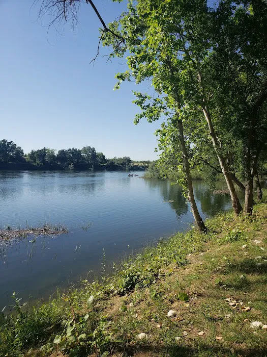 River Reflections RV Resort & Campground Picture 3