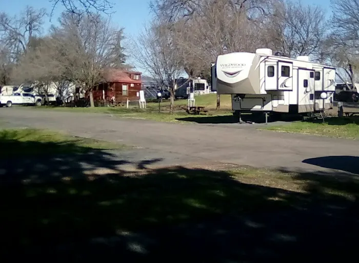 River Reflections RV Resort & Campground Picture 7