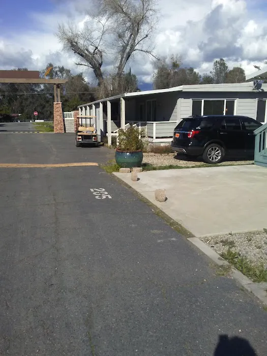 Golden Feather Mobile Home Park Picture 1