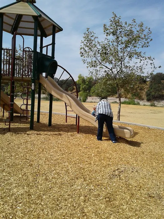 Orolake Mobile Home Park Picture 6