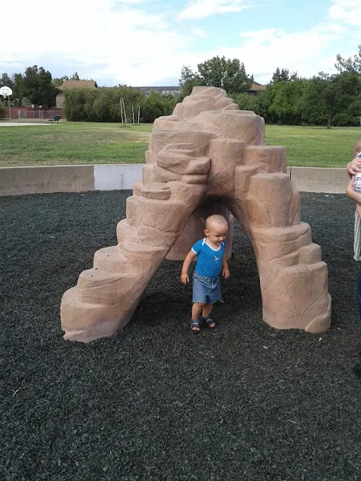 Orolake Mobile Home Park Picture 8