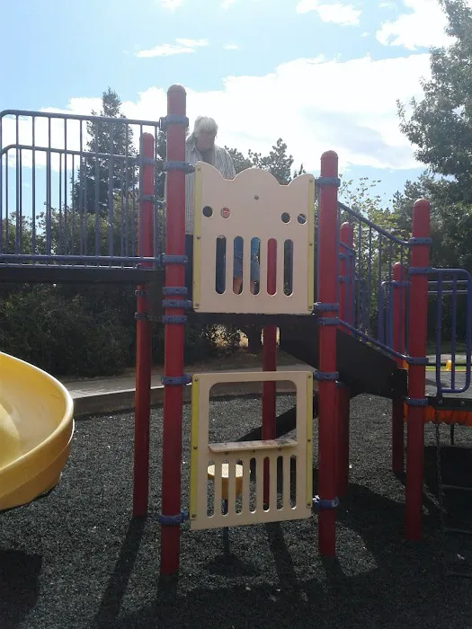 Orolake Mobile Home Park Picture 9