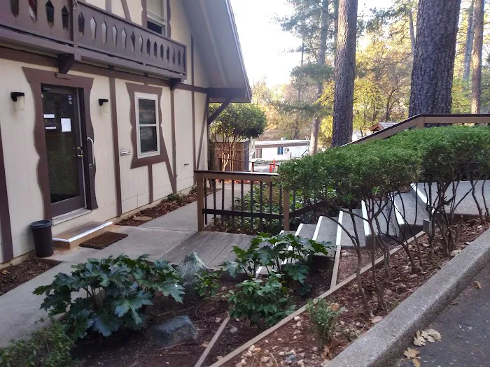 Grass Valley Mobile Home Village Picture 6