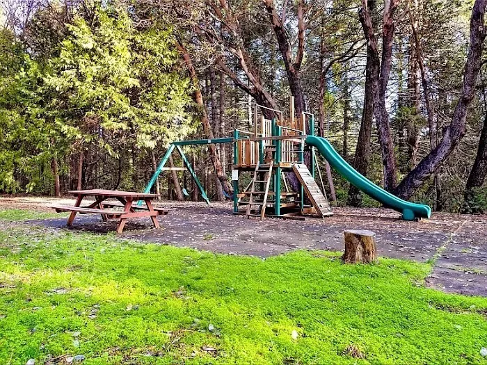Fox Sparrow RV Resort and Campground Picture 1