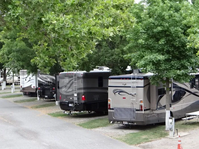 Heritage RV Park Picture 3
