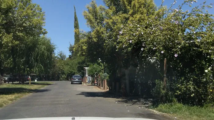Harmony Mobile Home Park Picture 2