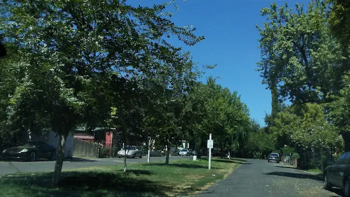 Harmony Mobile Home Park Picture 3