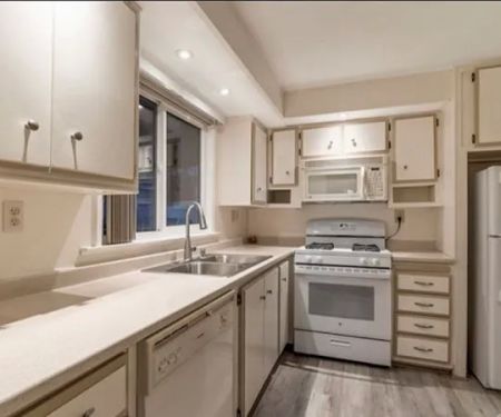 Coach House Mobile Estates