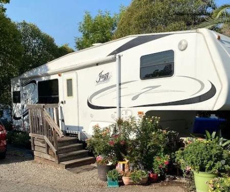 Pleasant Valley Manufactured Home Community