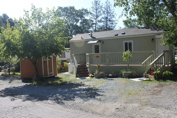 Blackberry Meadows Mobile Home Park Picture 1
