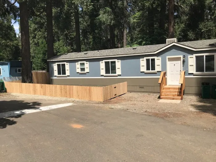 Whispering Pines Mobile Home Park Picture 9