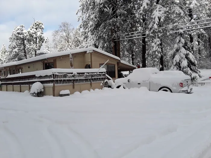 Pinecrest Mobile Home Park Picture 4