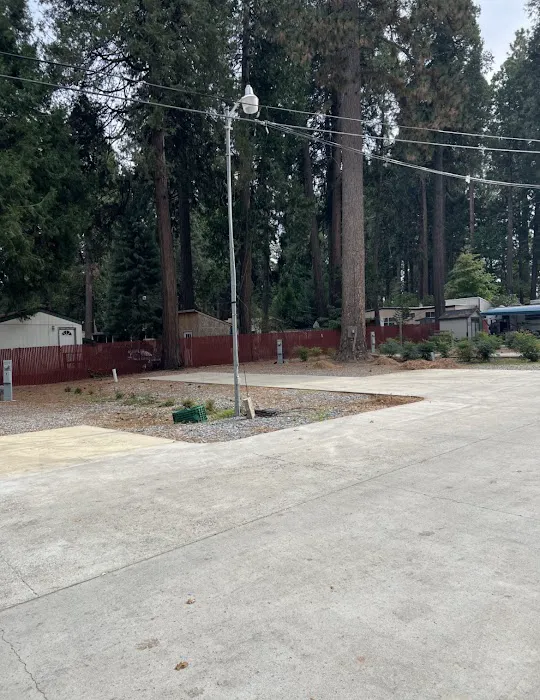 Hidden Glen Mobile Home Park Picture 8