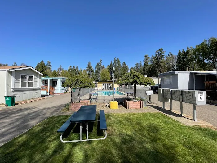 Ponderosa Mobile Estates Picture 8