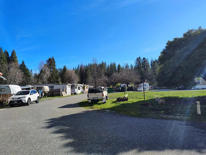 Gold Country Mobile Home & RV Park Picture 9