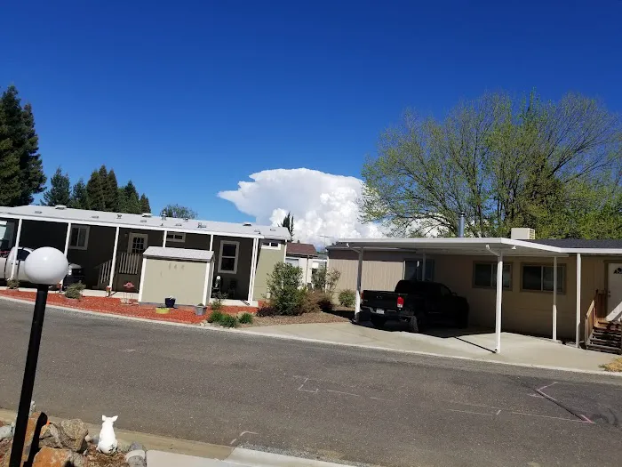 Westwood Mobile Home Community Picture 3