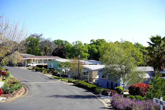 Greenstone Estates Mobile Home Park Picture 1