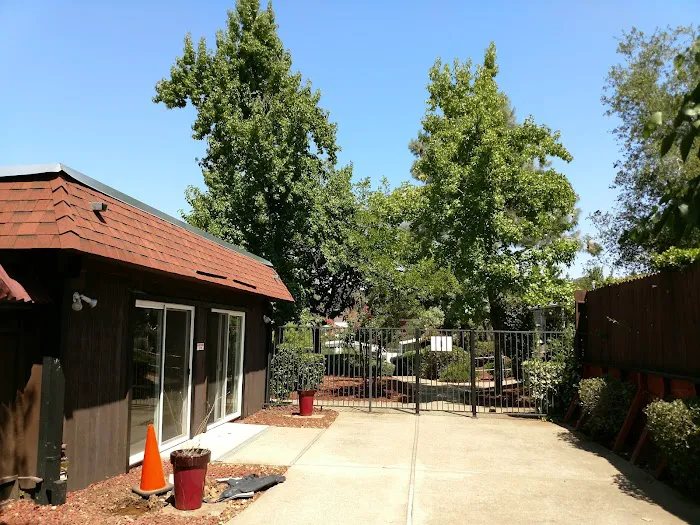 Cameron Park Mobile Home Ests Picture 9