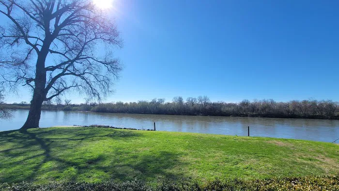River View Mobile Home Community Picture 1
