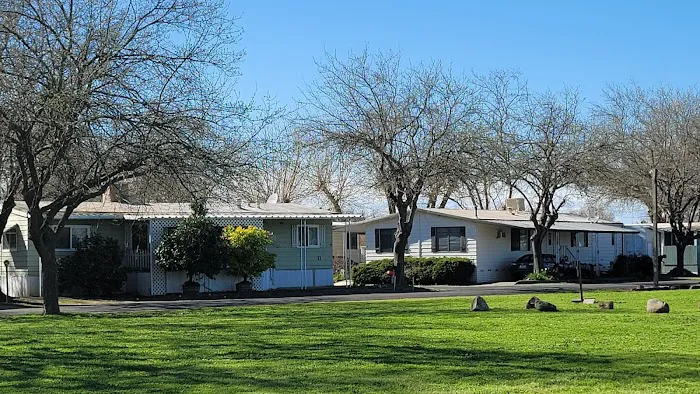 River View Mobile Home Community Picture 2