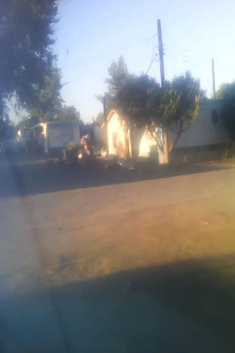 Friendly Acres Mobile Home Park Picture 3