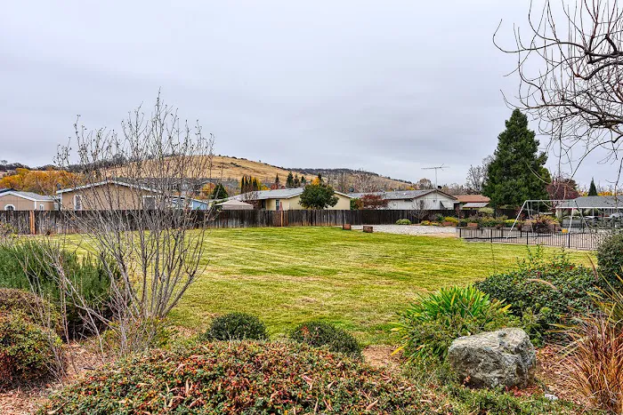 Sunset Estates Picture 5
