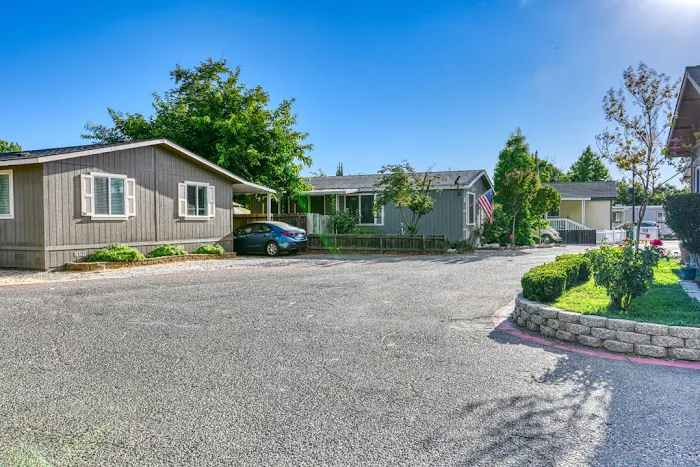 Sunset Estates Picture 10