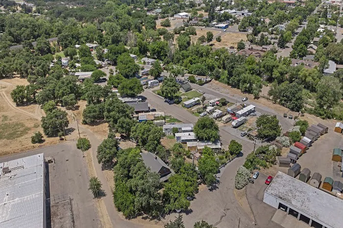 Flying A Mobile Home Park Picture 3