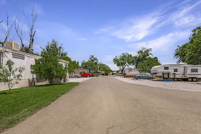 Flying A Mobile Home Park Picture 6