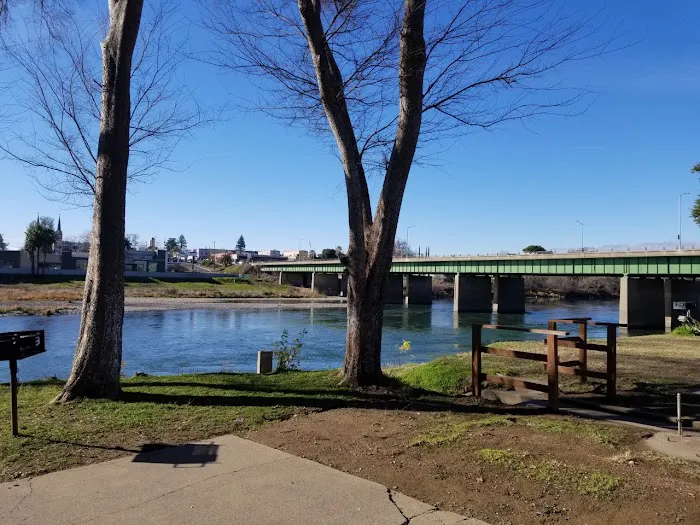Rivers Edge RV Park Picture 5