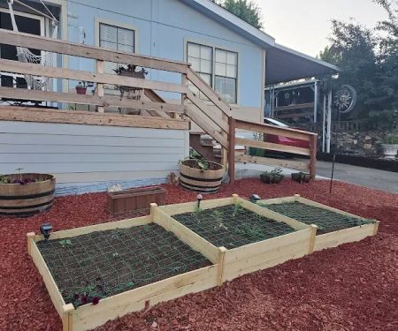 Plymouth Mobile Manor