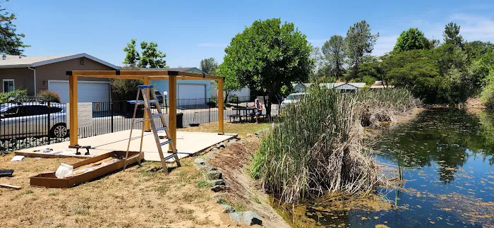 Oaks Home Owners Association Picture 2
