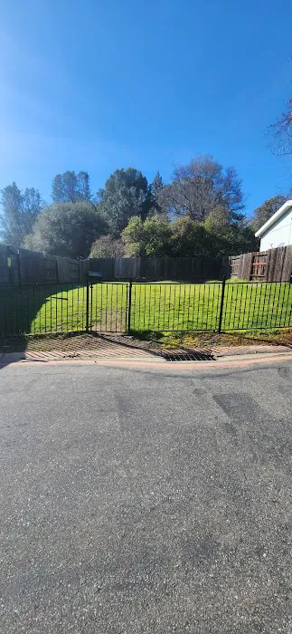 Oaks Home Owners Association Picture 10