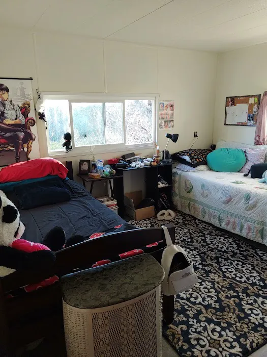 Red Hill Mobile Home Park Picture 7