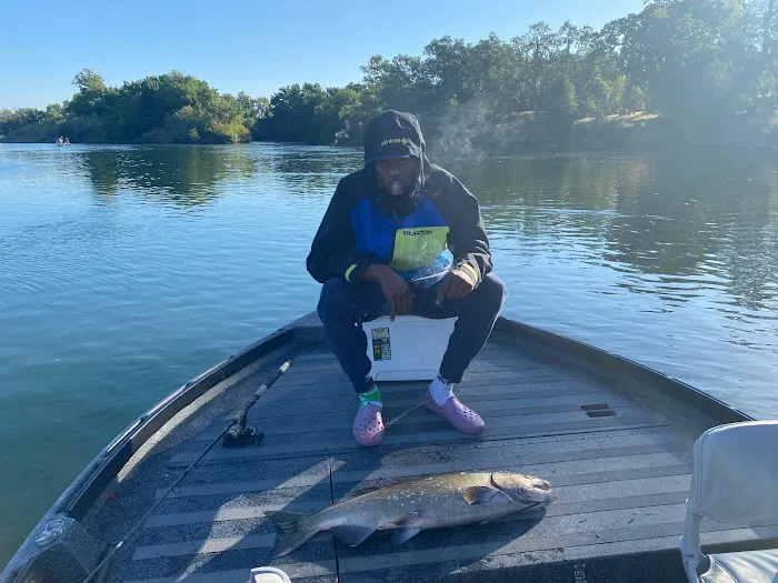 Roosters Landing Fishing Resort Picture 4