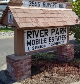 River Park Mobile Estates Picture 3