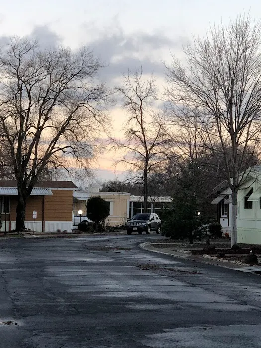 River Park Mobile Estates Picture 10