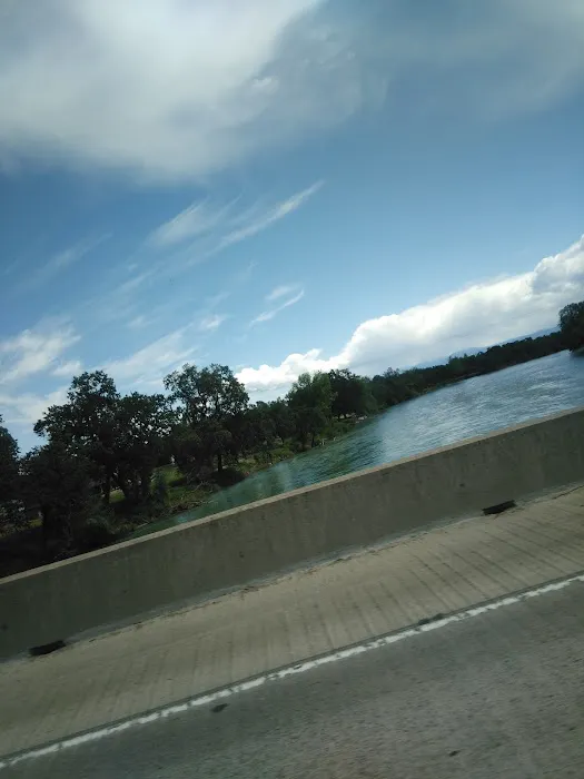 El Rio Estates Picture 10