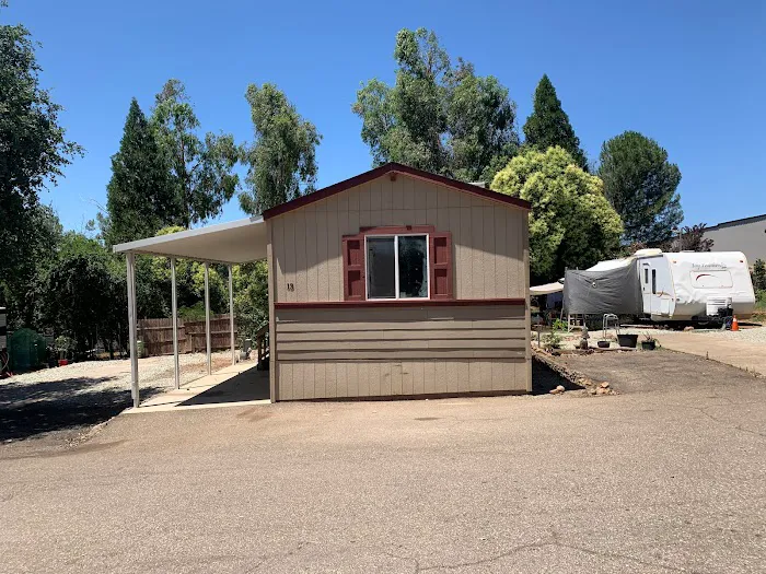 Anderson Mobile Home Park Picture 1