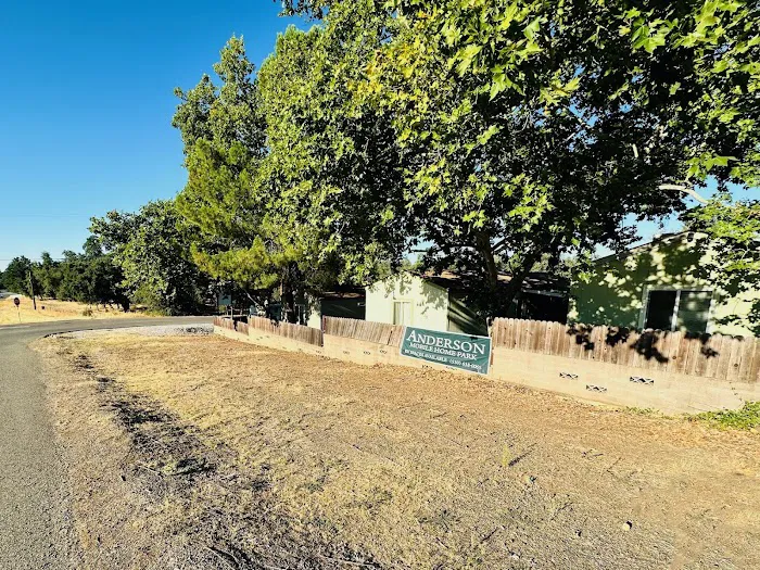 Anderson Mobile Home Park Picture 4